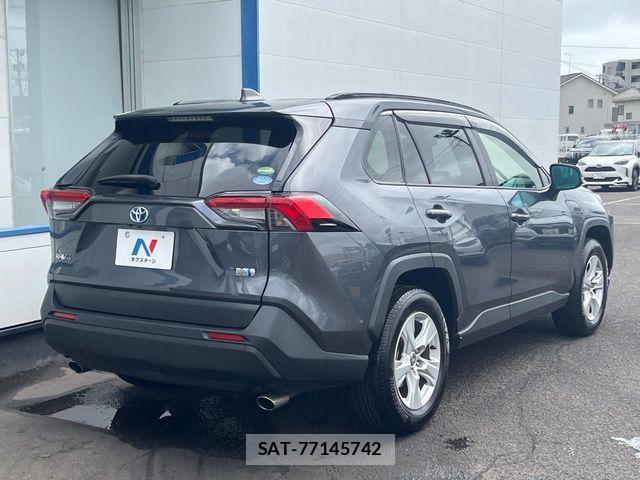 Toyota RAV4 2020-12 8526978-16