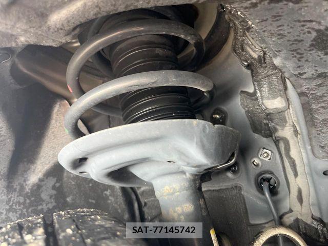Toyota RAV4 2020-12 8526978-19