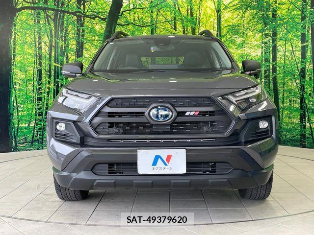 Toyota RAV4 2023-10 8526964-13