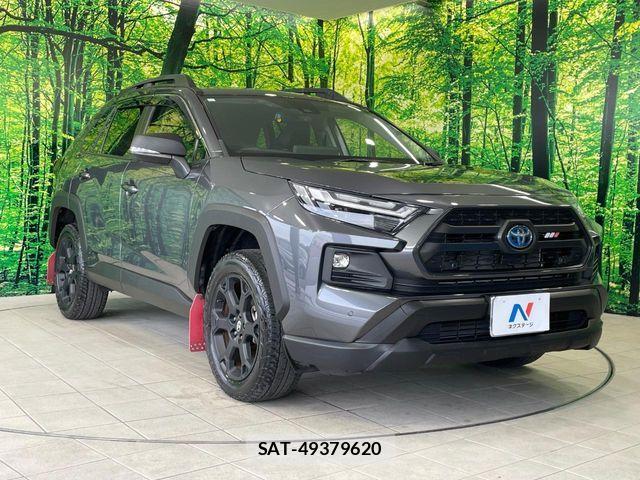 Toyota RAV4 2023-10 8526964-15