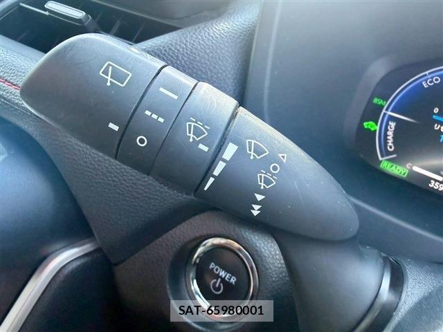 Toyota RAV4 2024-05 8563382-13