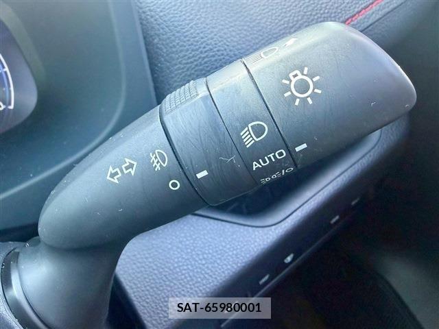 Toyota RAV4 2024-05 8563382-14