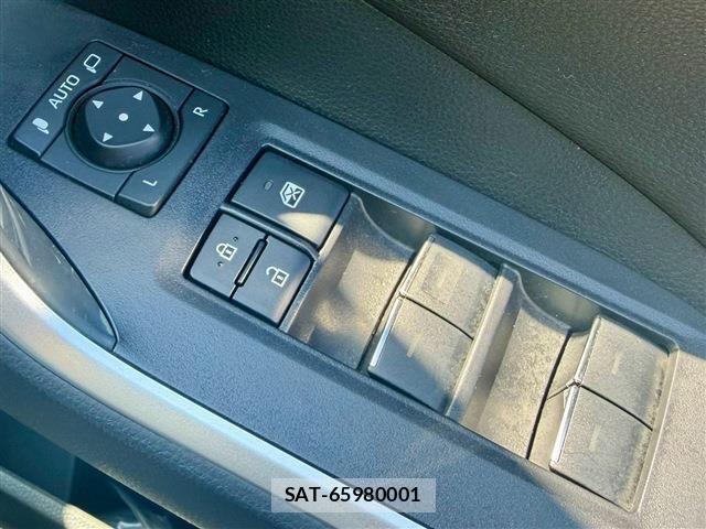 Toyota RAV4 2024-05 8563382-15