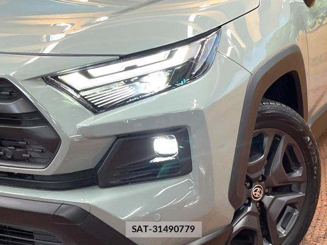 Toyota RAV4 2024-10 8563380-11