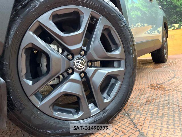 Toyota RAV4 2024-10 8563380-12