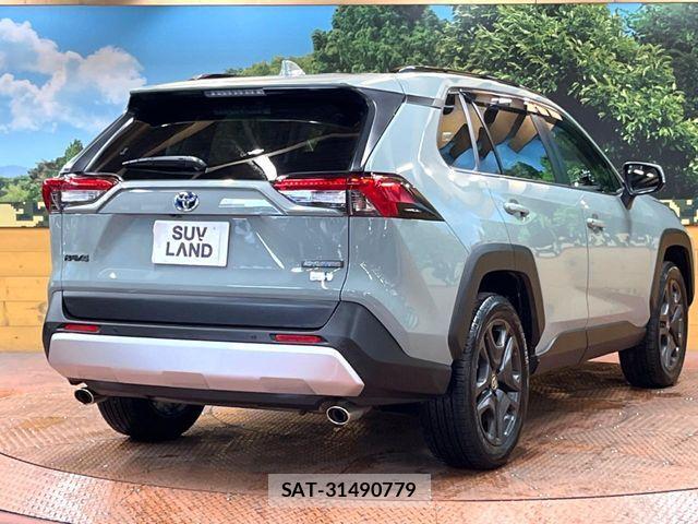 Toyota RAV4 2024-10 8563380-16