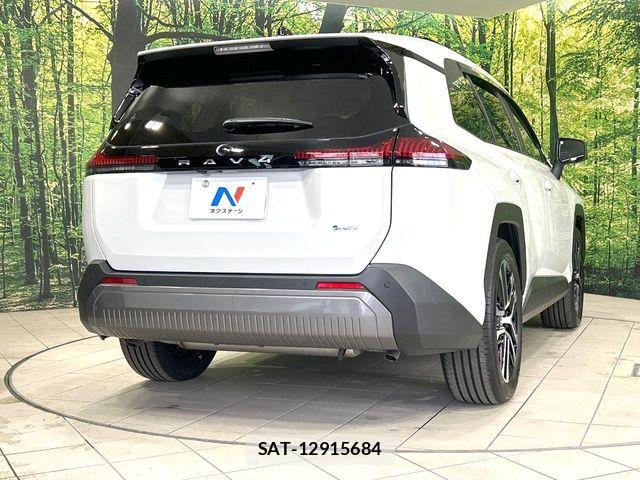 Toyota RAV4 2026-03 8563378-17