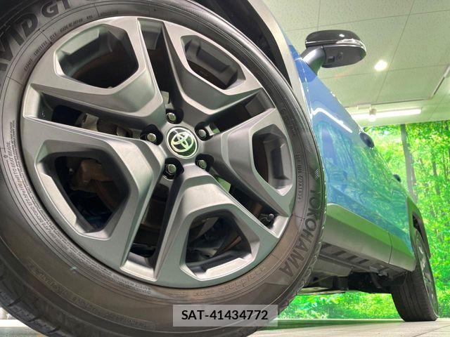 Toyota RAV4 2024-05 8563381-14