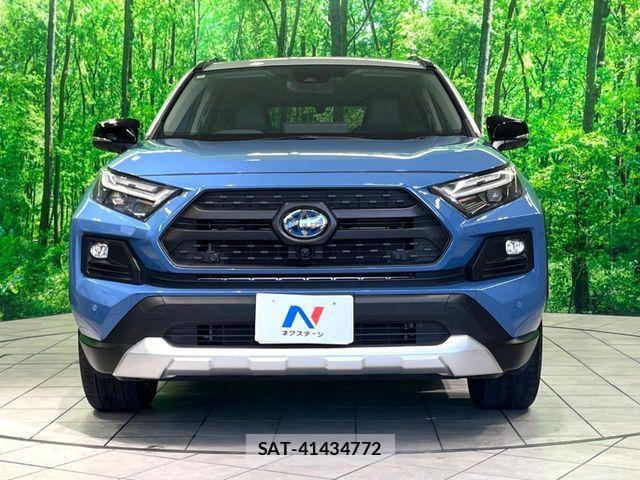 Toyota RAV4 2024-05 8563381-15
