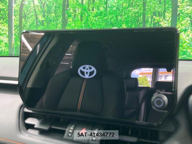 Toyota RAV4 2024-05 8563381-2