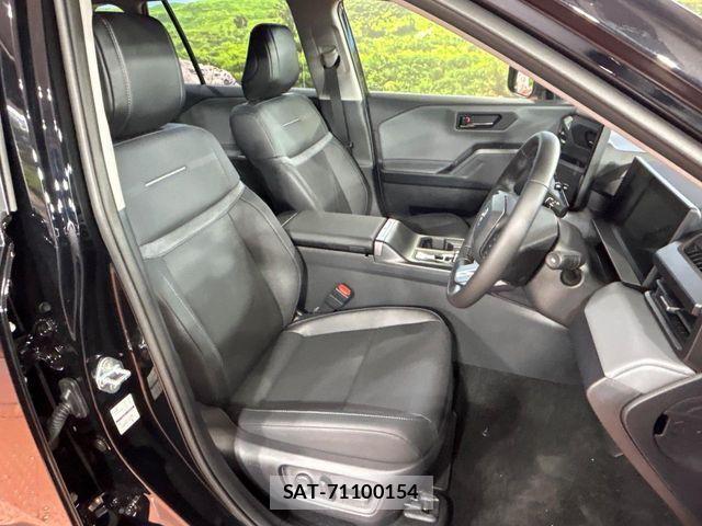 Toyota RAV4 2026-05 8563375-8