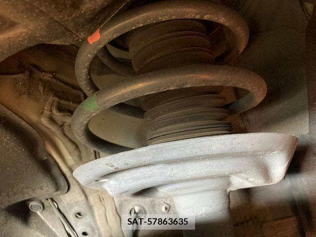 Toyota RAV4 2023-01 8563379-19