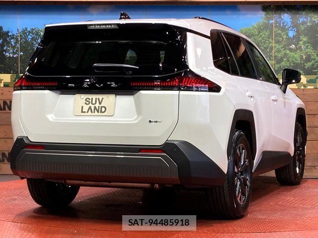 Toyota RAV4 2026-06 8563377-16