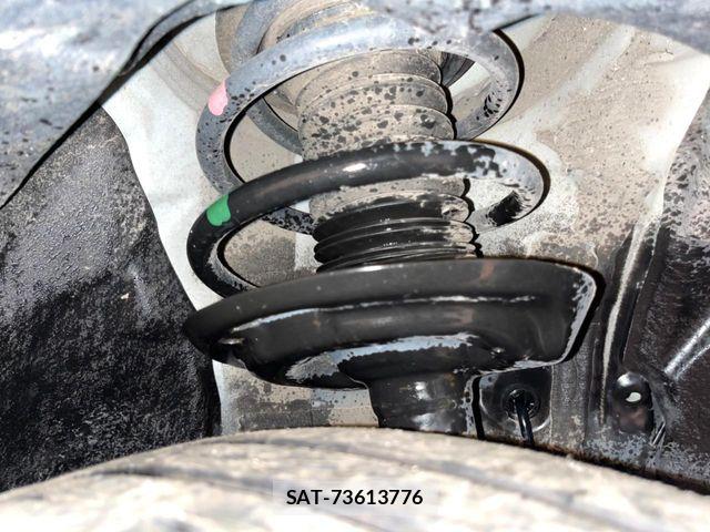 Toyota RAV4 2020-08 8563383-19