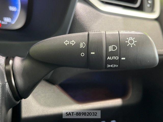 Toyota RAV4 2023-12 8628635-18
