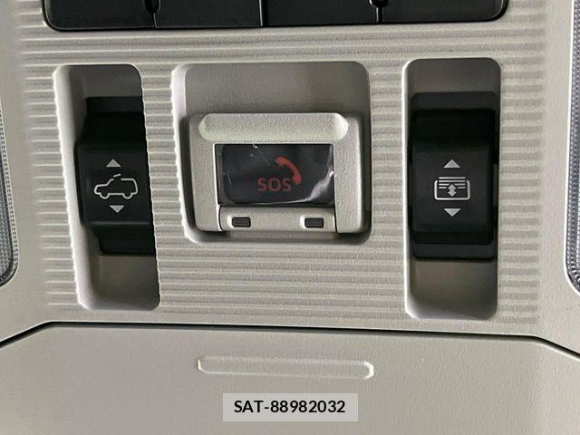 Toyota RAV4 2023-12 8628635-4