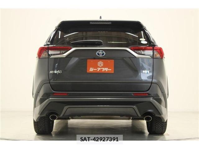 Toyota RAV4 2019-07 8628638-10