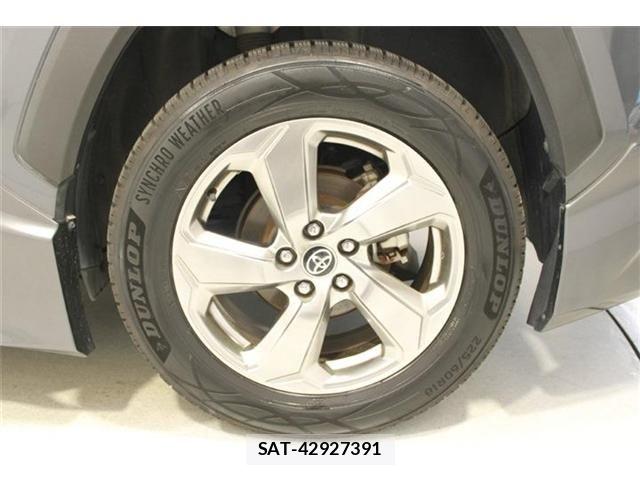 Toyota RAV4 2019-07 8628638-23