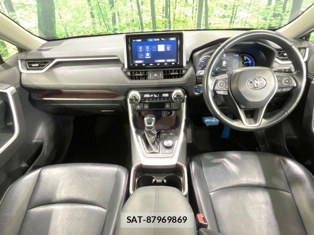Toyota RAV4 2020-03 8628636-1