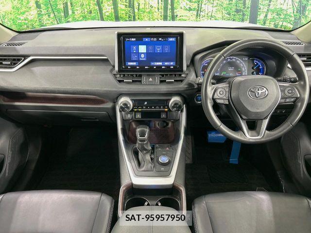 Toyota RAV4 2019-12 8628637-1