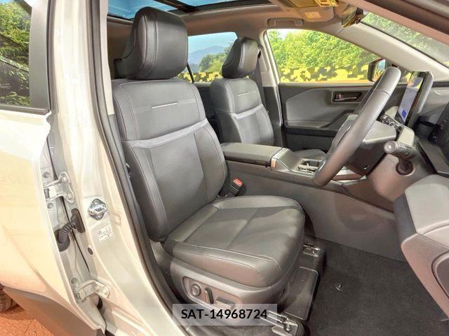Toyota RAV4 2026-06 8661246-7