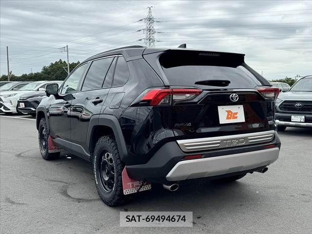 Toyota RAV4 2024-05 8661248-12