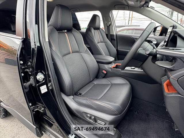 Toyota RAV4 2024-05 8661248-15