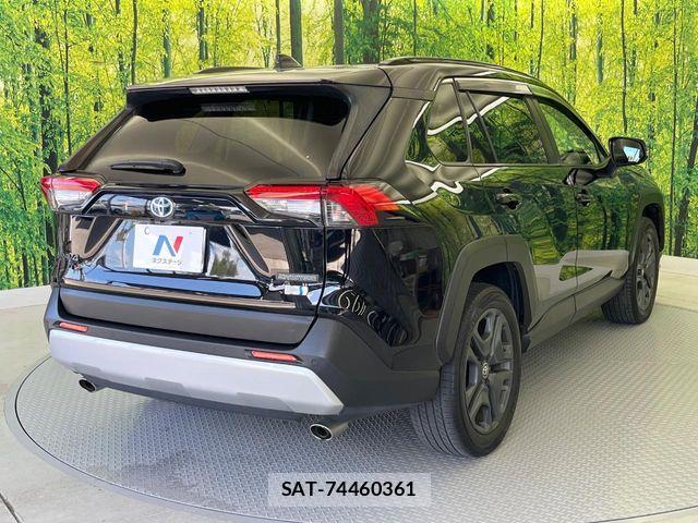Toyota RAV4 2022-03 8661249-17