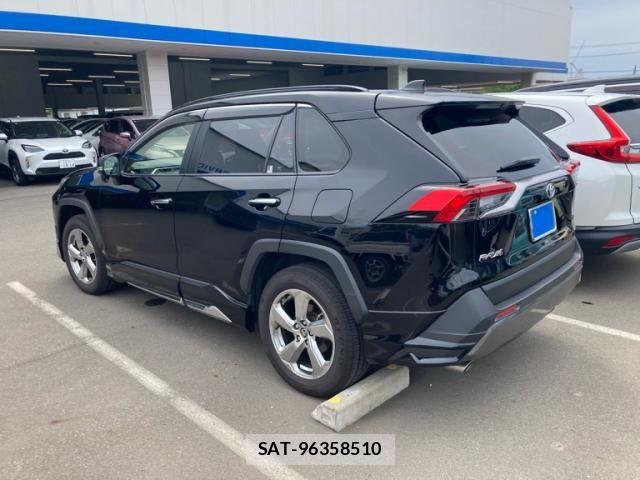 Toyota RAV4 2020-09 8661252-4