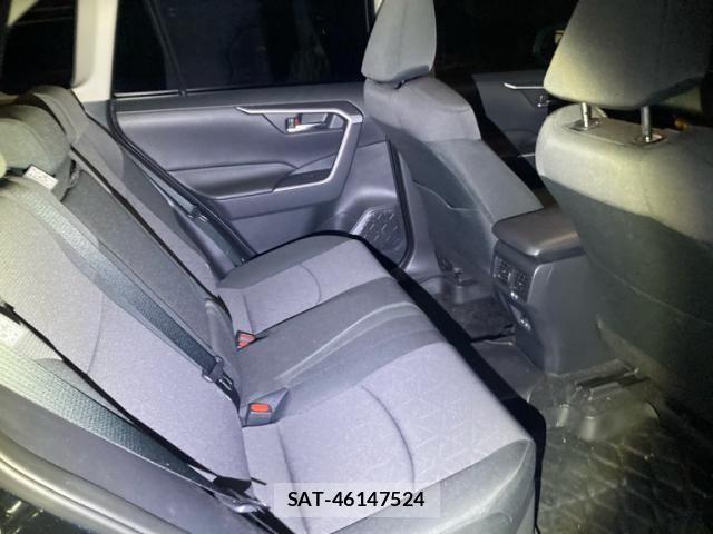 Toyota RAV4 2025-06 8686433-11