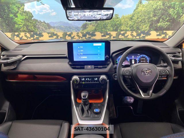 Toyota RAV4 2025-08 8686430-1