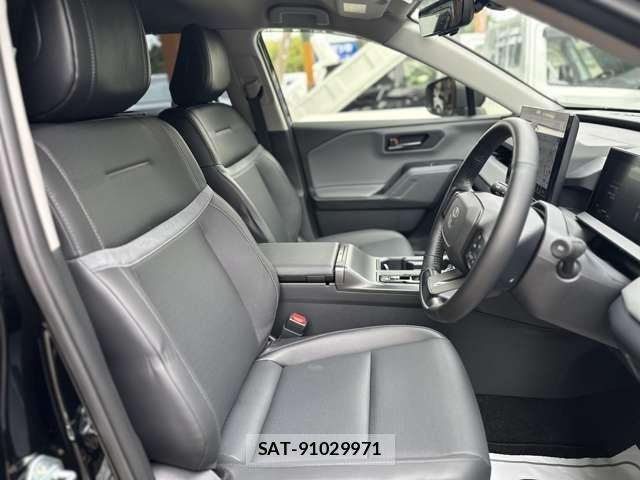 Toyota RAV4 2026-03 8745496-17