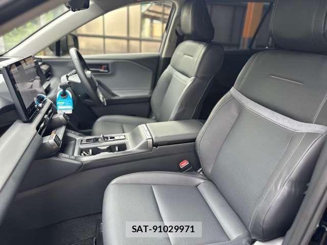 Toyota RAV4 2026-03 8745496-18