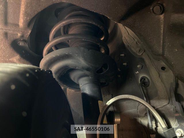 Toyota RAV4 2023-08 8745502-19