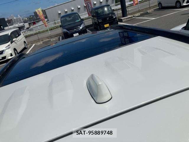 Toyota RAV4 2020-01 8745509-10