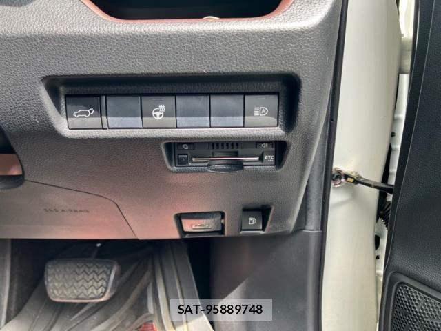 Toyota RAV4 2020-01 8745509-15