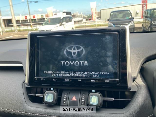 Toyota RAV4 2020-01 8745509-17