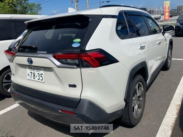 Toyota RAV4 2020-01 8745509-4