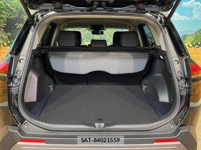 Toyota RAV4 2026-02 8745497-10