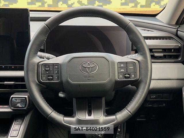 Toyota RAV4 2026-02 8745497-11