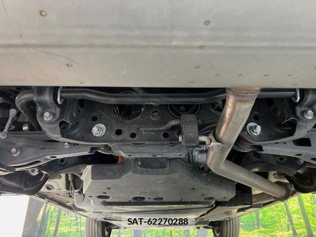 Toyota RAV4 2019-05 8745511-18
