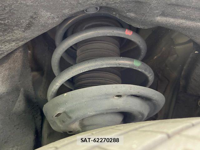 Toyota RAV4 2019-05 8745511-19
