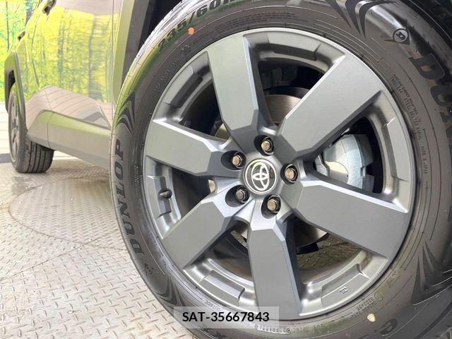 Toyota RAV4 2026-04 8745499-12