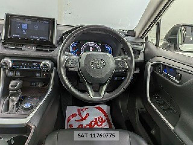 Toyota RAV4 2019-06 8745507-8
