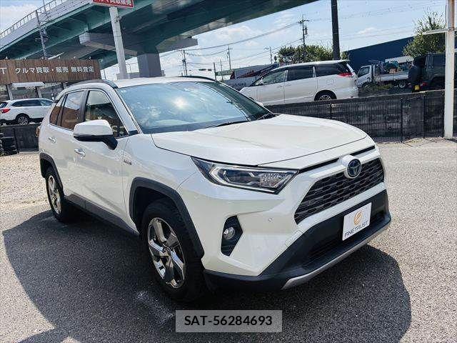 Toyota RAV4 2020-01 8745510-15