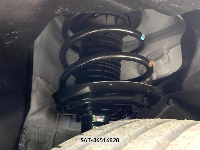 Toyota RAV4 2026-07 8745492-17