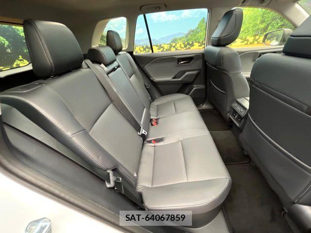 Toyota RAV4 2026-08 8745493-12