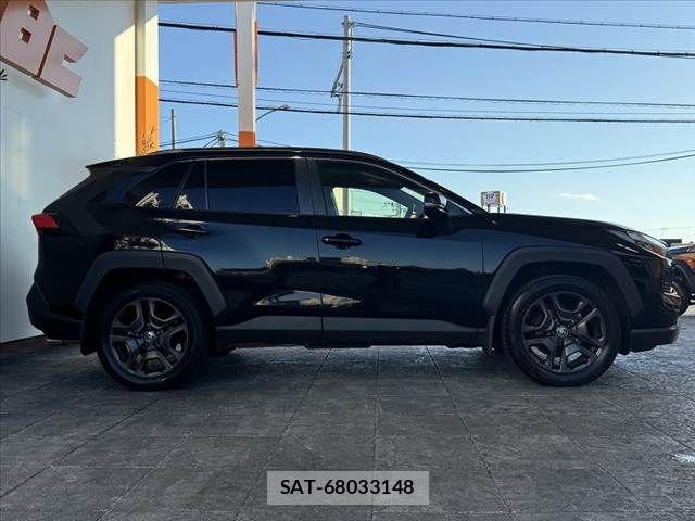 Toyota RAV4 2023-01 8745504-11