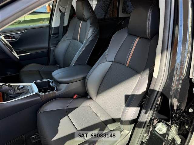 Toyota RAV4 2023-01 8745504-16