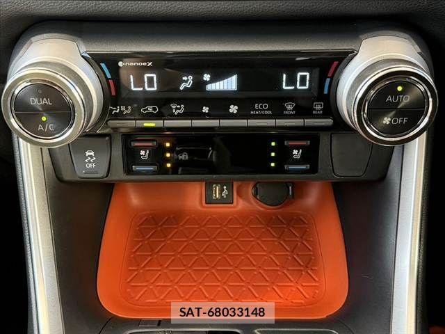 Toyota RAV4 2023-01 8745504-22